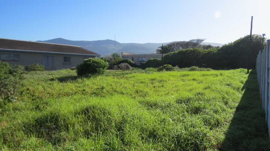 0 Bedroom Property for Sale in Sandbaai Western Cape